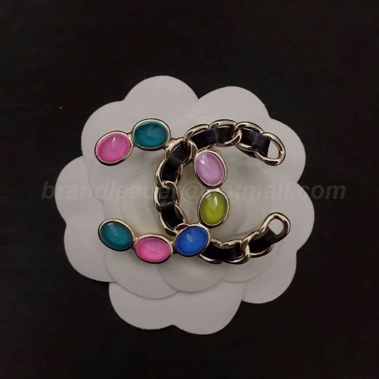 Chanel Brooch 39